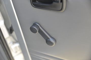 ���� ����V2 ������ 1.6L 122���� ���� 2.55��˫������΢��(BJ1030V5AV7-51)ͼƬ