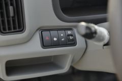 福田 祥菱V2 舒适型 1.6L 122马力 汽油 3.3米单排厢式微卡(BJ5030XXY5JV7-51)