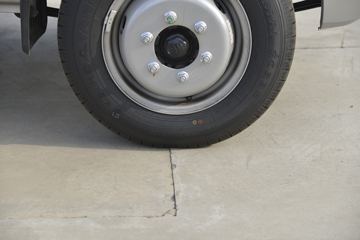 ���� ����V2 ������ 1.6L 122���� ���� 3.3�׵�����ʽ΢��(BJ5030XXY5JV7-51)ͼƬ