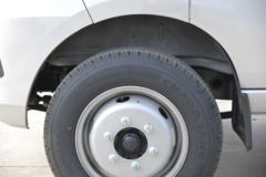 福田 祥菱V2 舒适型 1.6L 122马力 汽油 3.3米单排厢式微卡(BJ5030XXY5JV7-51)