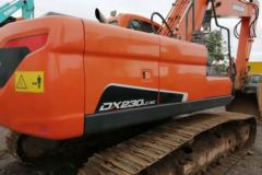 斗山 DX220LC-9C履带式挖掘机