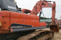 斗山 DX260LC-9C履带式挖掘机