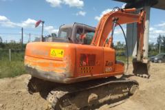 日立 EX120履带式挖掘机 日立 EX120履带式挖掘机