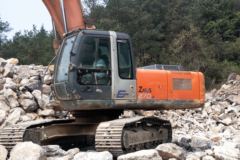 日立 ZX250K-3G履带式挖掘机