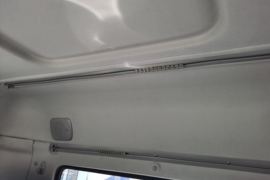 轩德X6&nbsp;自卸车驾驶室                                               图片