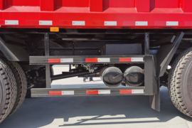 轩德X6&nbsp;自卸车底盘                                                图片