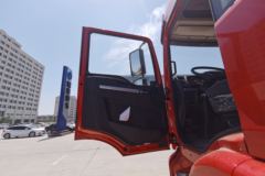陕汽商用车 轩德X3重卡 350马力 8X4 9.5米栏板载货车(SX1310MP5)
