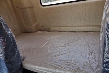 �������ó� ����X3 �������� 460���� 6X4 LNGǣ����(����)ͼƬ