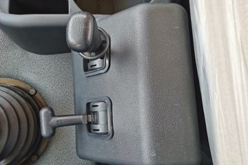 �������ó� ����X3 �������� 460���� 6X4 LNGǣ����(����)ͼƬ