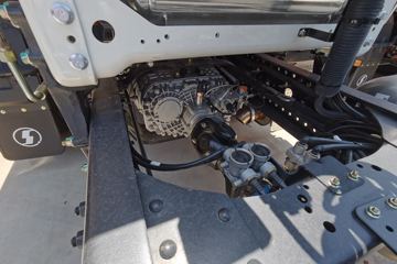 �������ó� ����X3 �������� 460���� 6X4 LNGǣ����(����)ͼƬ