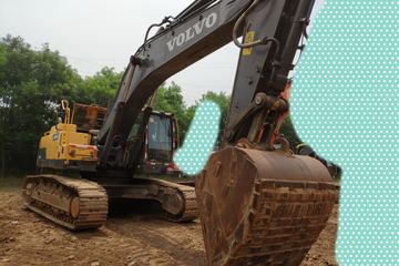 沃尔沃 EC380DL履带式挖掘机