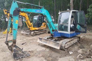 石川岛 IHI-60NS履带式挖掘机