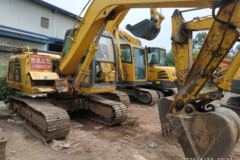 玉柴 YC85-6履带式挖掘机