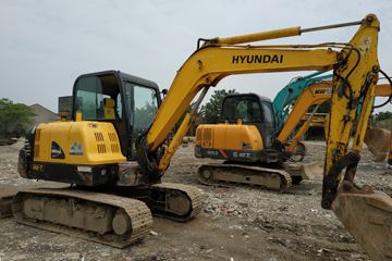 现代重工 R60-7履带式挖掘机