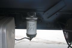 福田 奥铃速运 156马力 4X2 5.2米易燃气体厢式运输车(国六)(荣沃牌)(QW5120XRQ)
