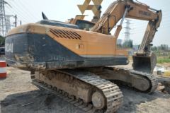 现代重工 R275LC-9T履带式挖掘机