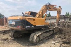 现代重工 R275LC-9T履带式挖掘机