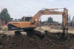 现代重工 R275LC-9T履带式挖掘机