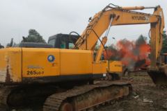 现代重工 R265LC-7履带式挖掘机 现代重工 R265LC-7履带式挖掘机