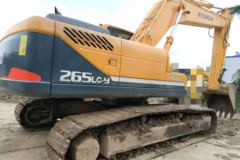 现代重工 R265LC-9履带式挖掘机