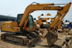 山推挖掘机 JCM907D履带式挖掘机