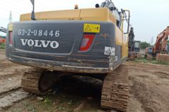 沃尔沃 EC250D履带式挖掘机