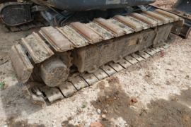 履带式挖掘机&nbsp;挖掘机外观图片