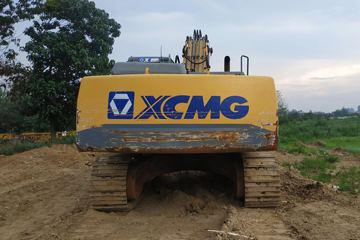 徐工 履带挖掘机&nbsp;挖掘机外观图片