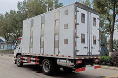 福田 欧航R系 170马力 4X2 6.67米雏禽运输车(程力威牌)(CLW5163XCQB5)