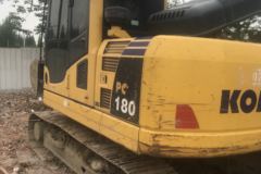 小松 PC130-8履带式挖掘机