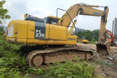 小松 PC220-7履带式挖掘机
