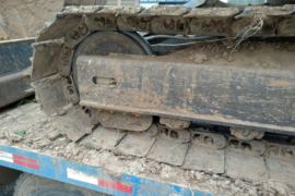 小松 履带挖掘机&nbsp;挖掘机外观图片