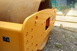 龙工 单钢轮压路机&nbsp;压路机外观图片