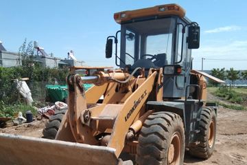 龙工 LG833B轮式装载机