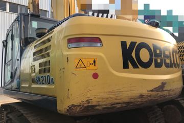 履带式挖掘机&nbsp;挖掘机外观图片