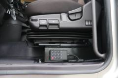 现代商用车 创虎XCIENT重卡 520马力 6X4 AMT自动挡牵引车(液缓)(CHM4251KPQ46V)