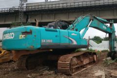 神钢 SK350LC-6E履带式挖掘机