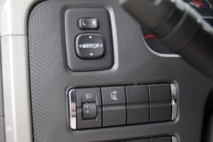 福田 奥铃大黄蜂 Home版 210马力 6.8米排半厢式载货车(高顶双卧)(BJ5188XXY-A1)