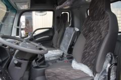 福田 奥铃大黄蜂 Home版 210马力 6.8米排半厢式载货车(高顶双卧)(BJ5188XXY-A1)