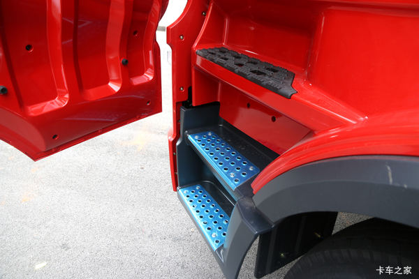 购买三一重卡牵引车 享高达2万元优惠