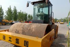 徐工 XS222单钢轮压路机