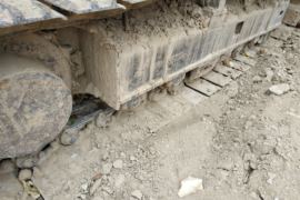 履带式挖掘机&nbsp;挖掘机外观图片