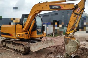 履带式挖掘机&nbsp;挖掘机图片