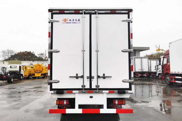 ���� ˳����� 129���� 4X2 4.08����س�(��������)(CLW5040XLCJ6)ͼƬ