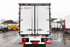 江铃 顺达宽体 129马力 4X2 4.08米冷藏车(程力威牌)(CLW5040XLCJ6)