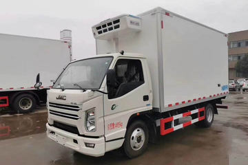 江铃 顺达宽体 129马力 4X2 4.08米冷藏车(程力威牌)(CLW5040XLCJ6)