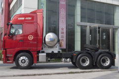 大运 N9H重卡 远航版2.0 460马力 6X4 LNG牵引车(国六)(CGC4250N6FCGH)