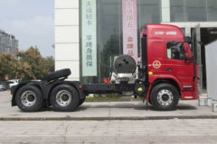 大运 N8V重卡 质惠版2.0 400马力 6X4 LNG牵引车(国六)(CGC4250N6ECGE)