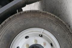 东风柳汽 新乘龙M3 200马力 4X2 8.3米厢式载货车(LZ5161XXYM3AC1) 东风柳汽 新乘龙M3 200马力 4X2 8.3米厢式载货车(LZ5161XXYM3AC1)