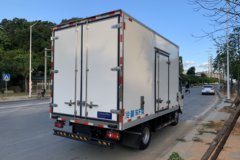 凯马 凯捷M3 143马力 4X2 4.08米冷藏车(HTC5046XLCA33D5)